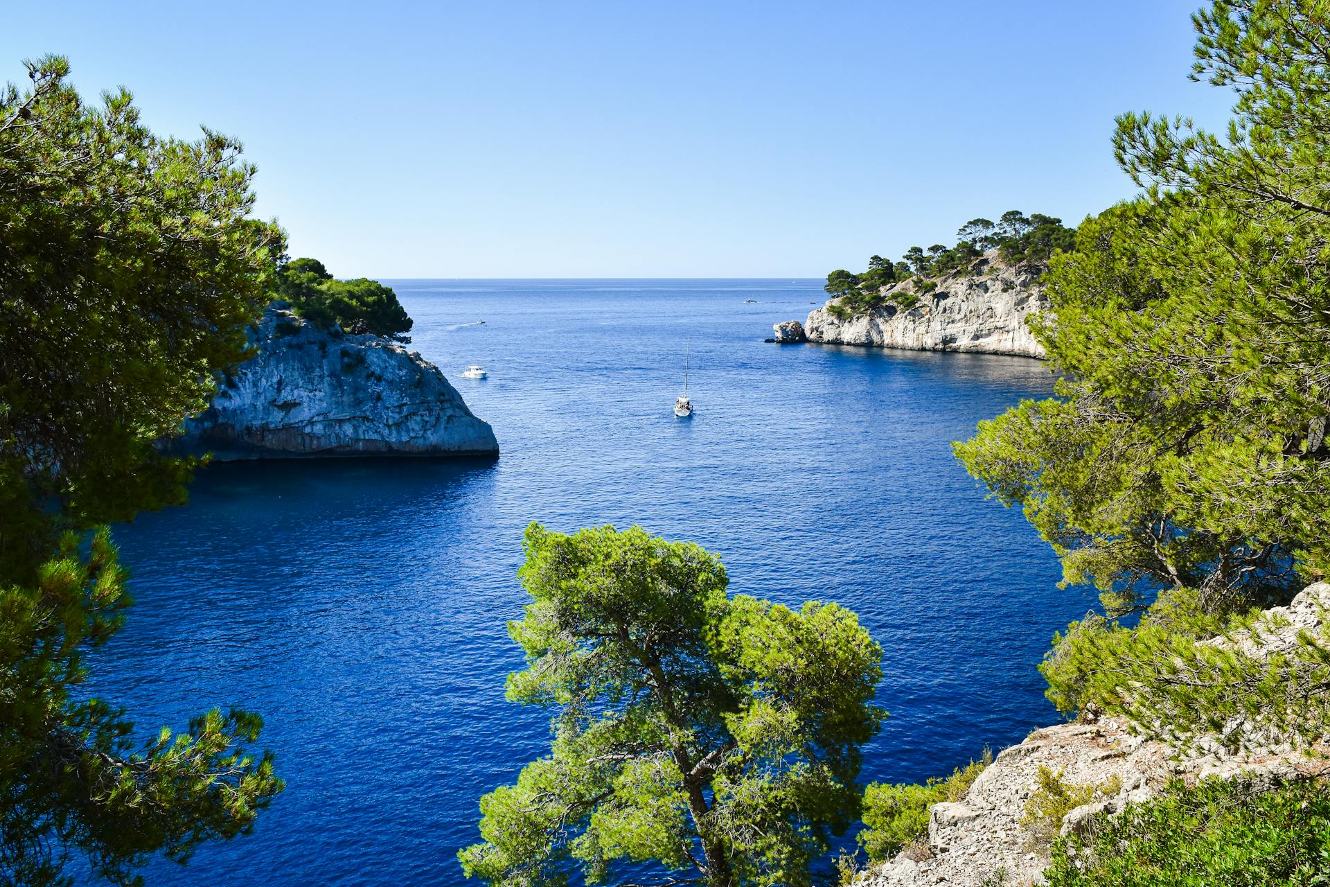 balade en bateau (catamaran) dans la rade de Toulon (Var)