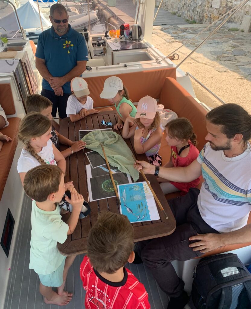 Atelier scientifique sur bateau à Toulon et Hyères